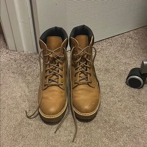 Women’s Tan Leather Boots